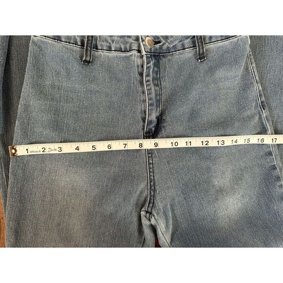 Boho Bell Bottom Light Wash Stretchy Jeans Size 4 - Picture 4 of 9
